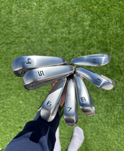 Taylormade 2025 P7CB 4-PW Mitsubishi Chemical MMT 125 TX